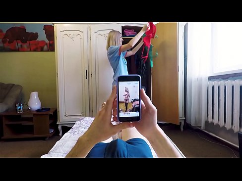 ❤️ Przyrodnia siostra spuściła się bratu tuż przed powrotem mamy do domu ❤❌ Fucking video at us ﹏