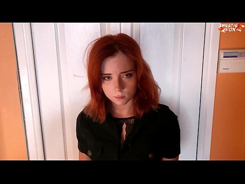 ❤️ Ochroniarz ukarał piękną kobietę za kradzież w sklepie - Cum In Mouth ❤❌ Fucking video at us ﹏